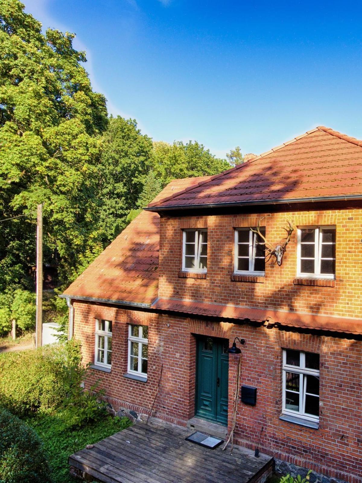 Wald- Und Seeidyll Im Historischen Forsthaus Neuruppin Εξωτερικό φωτογραφία